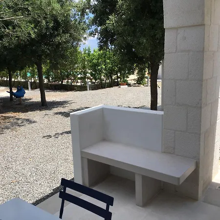 Lamia Bianca Locorotondo