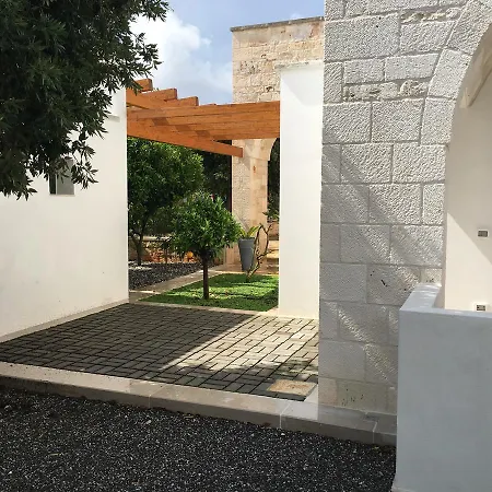 Lamia Bianca * Locorotondo